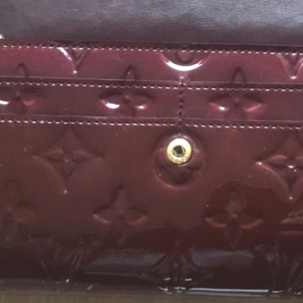 Authentic Louis Vuitton Long Vernis Sarah wallet - Picture 10 of 16